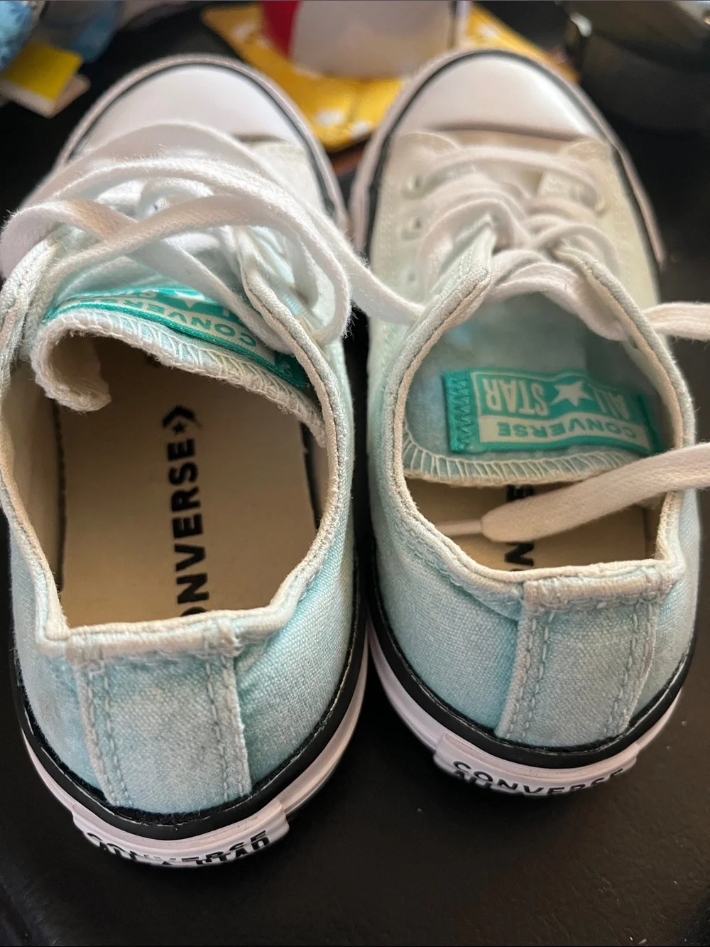 Converse Kids Low Top Ombre Sneakers in Mint Green and White Size 11
